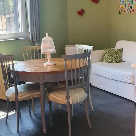 Il Giramondo 게스트하우스 Busca