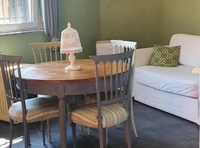 Il Giramondo בית הארחה Busca